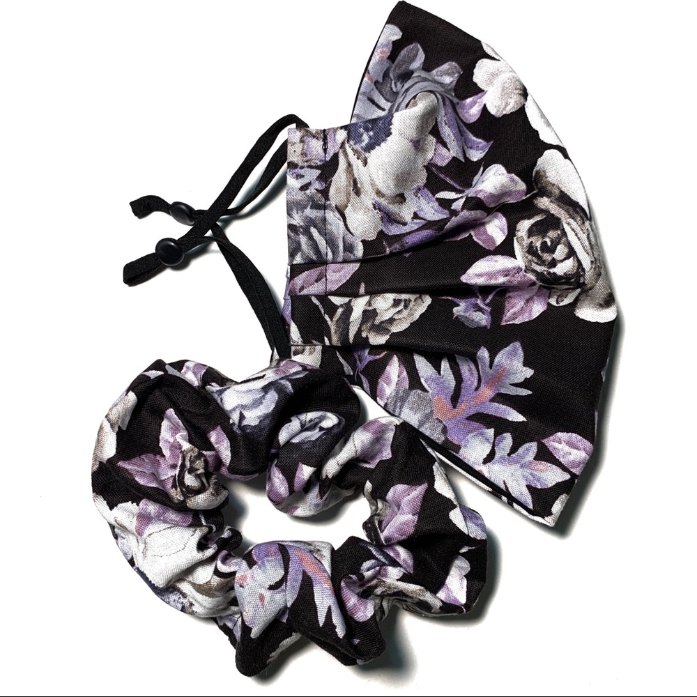 2/$30 Face Mask 3 Layer Scrunchie Purple Floral